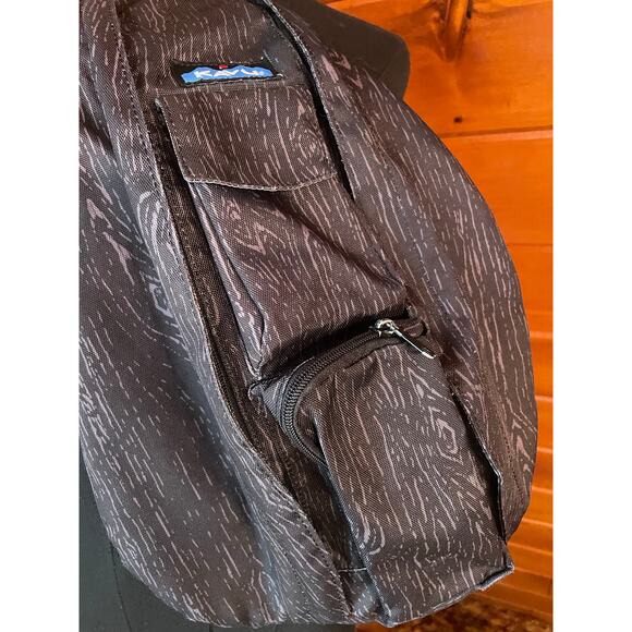 Kavu Rope Sling Bag in Black Topo - Picture 2 of 7